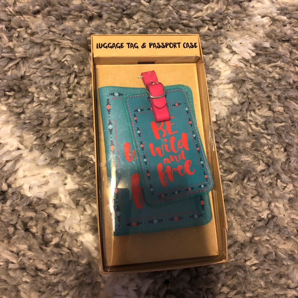 Luggage Tag & Passport Case